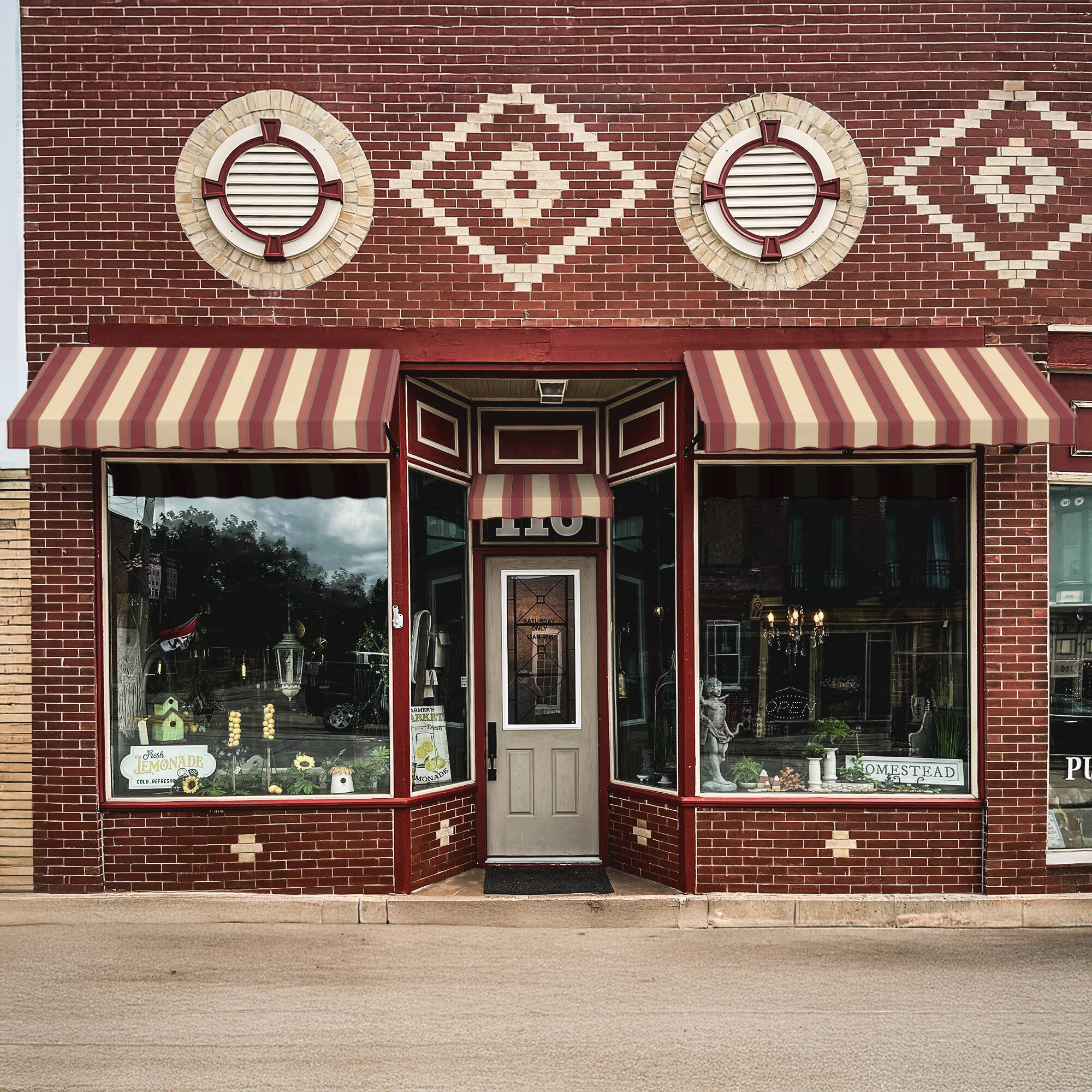 Small Dallas Retro® Awning - Awntech Corporation