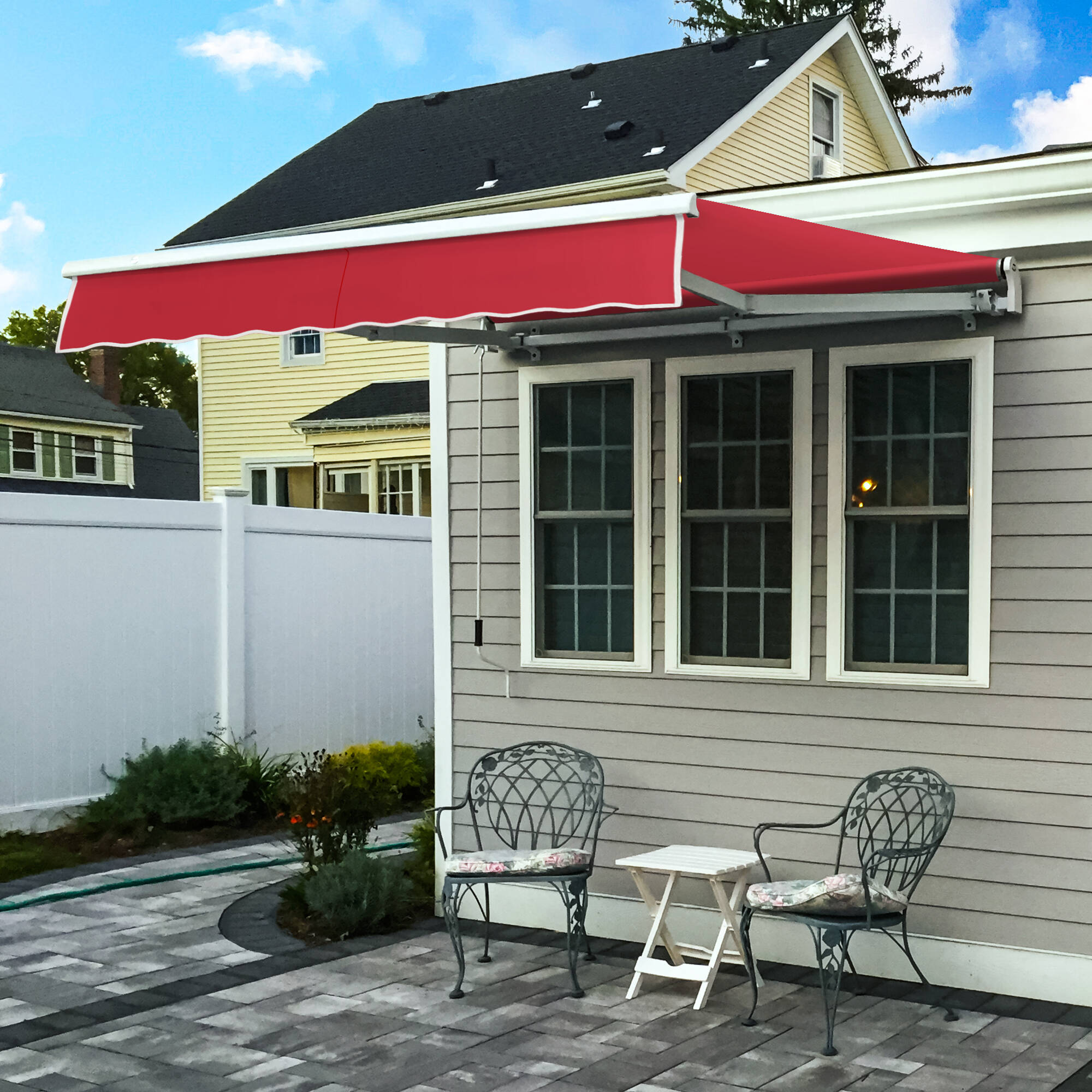 Maui® Manual Awning - Awntech Corporation