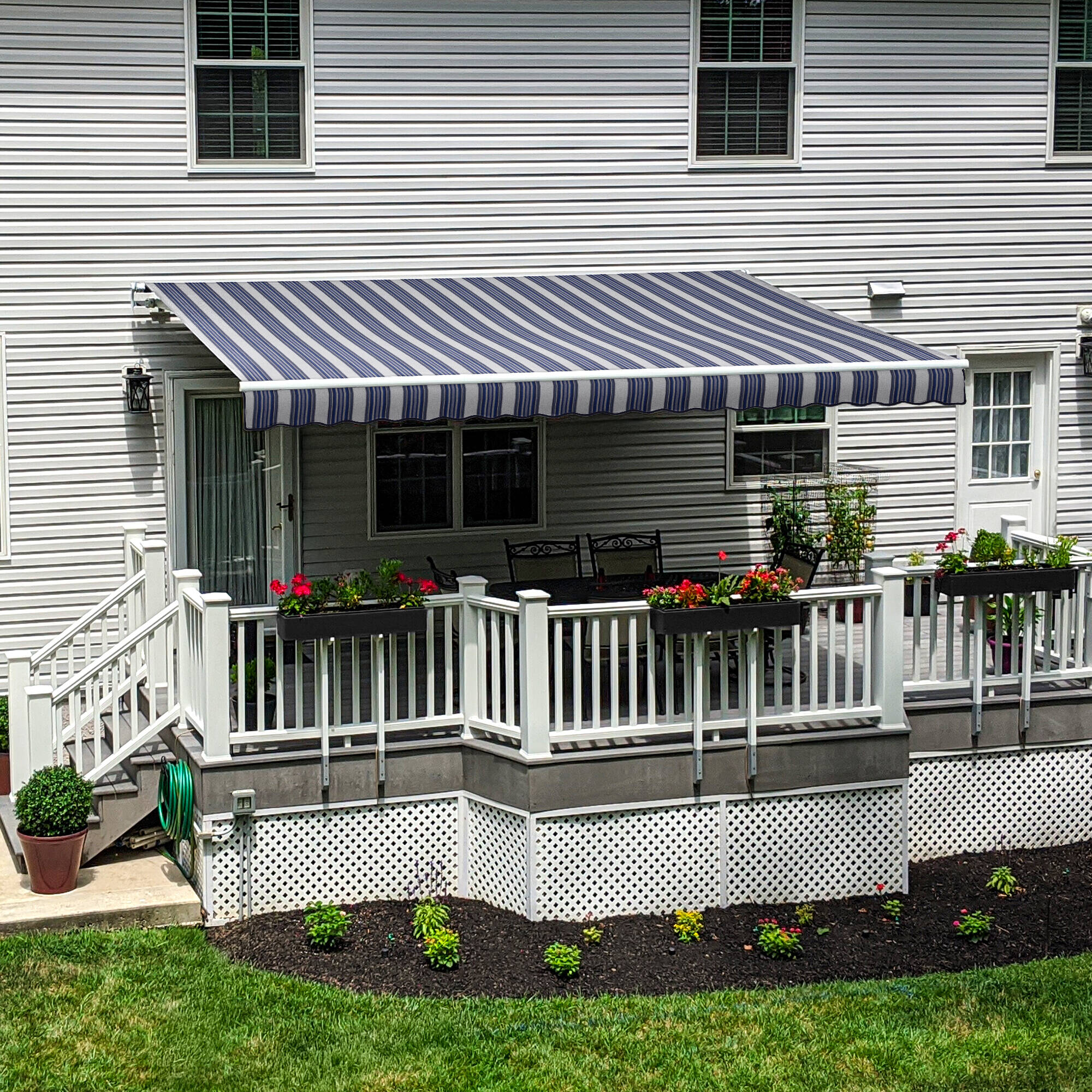 Maui® Manual Awning - Awntech Corporation