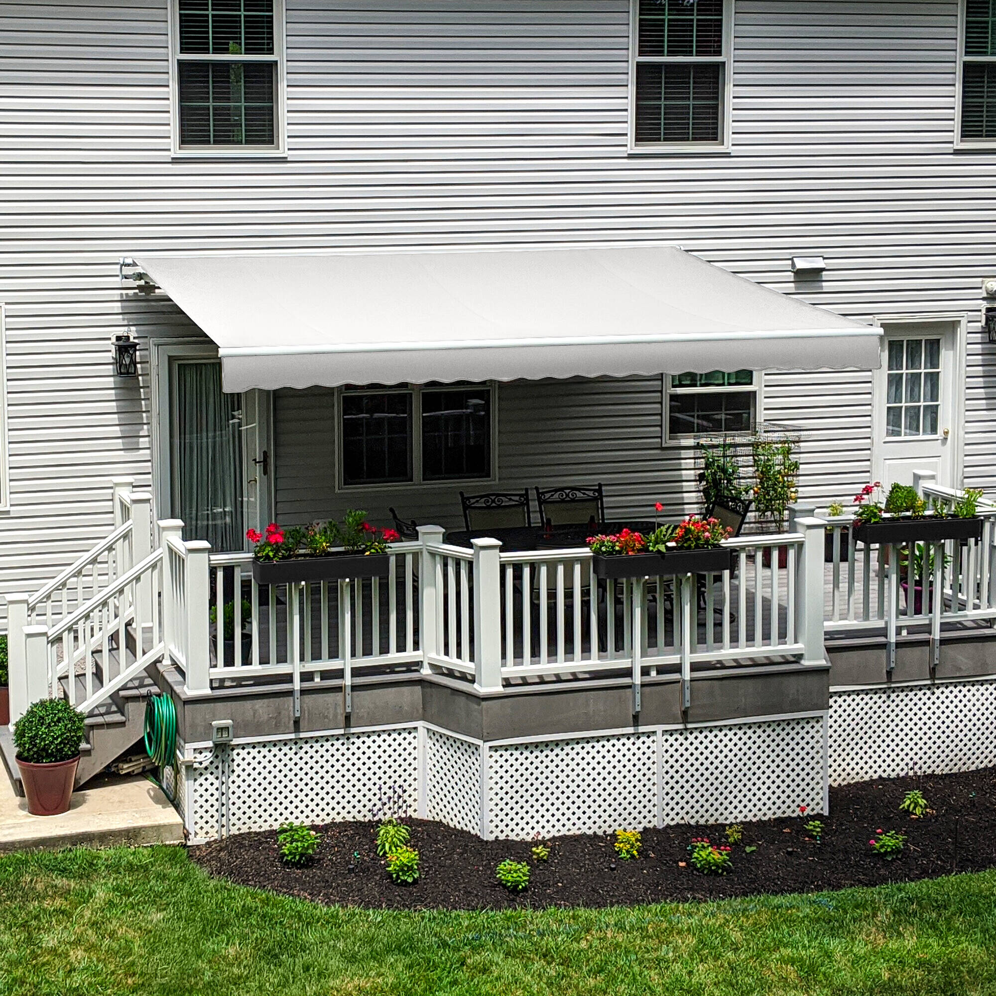 Maui® Manual Awning - Awntech Corporation